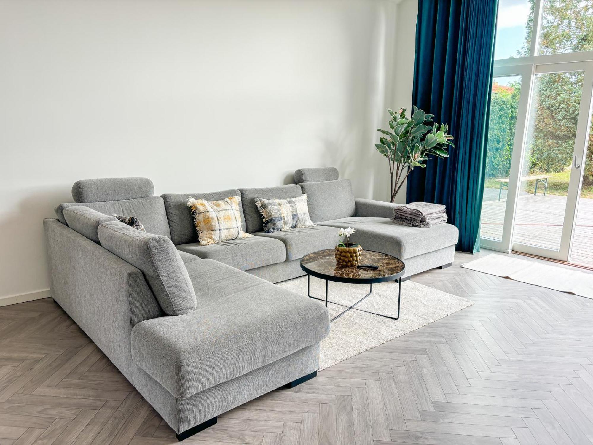 Luxury 300 Square Meter With Pool København
