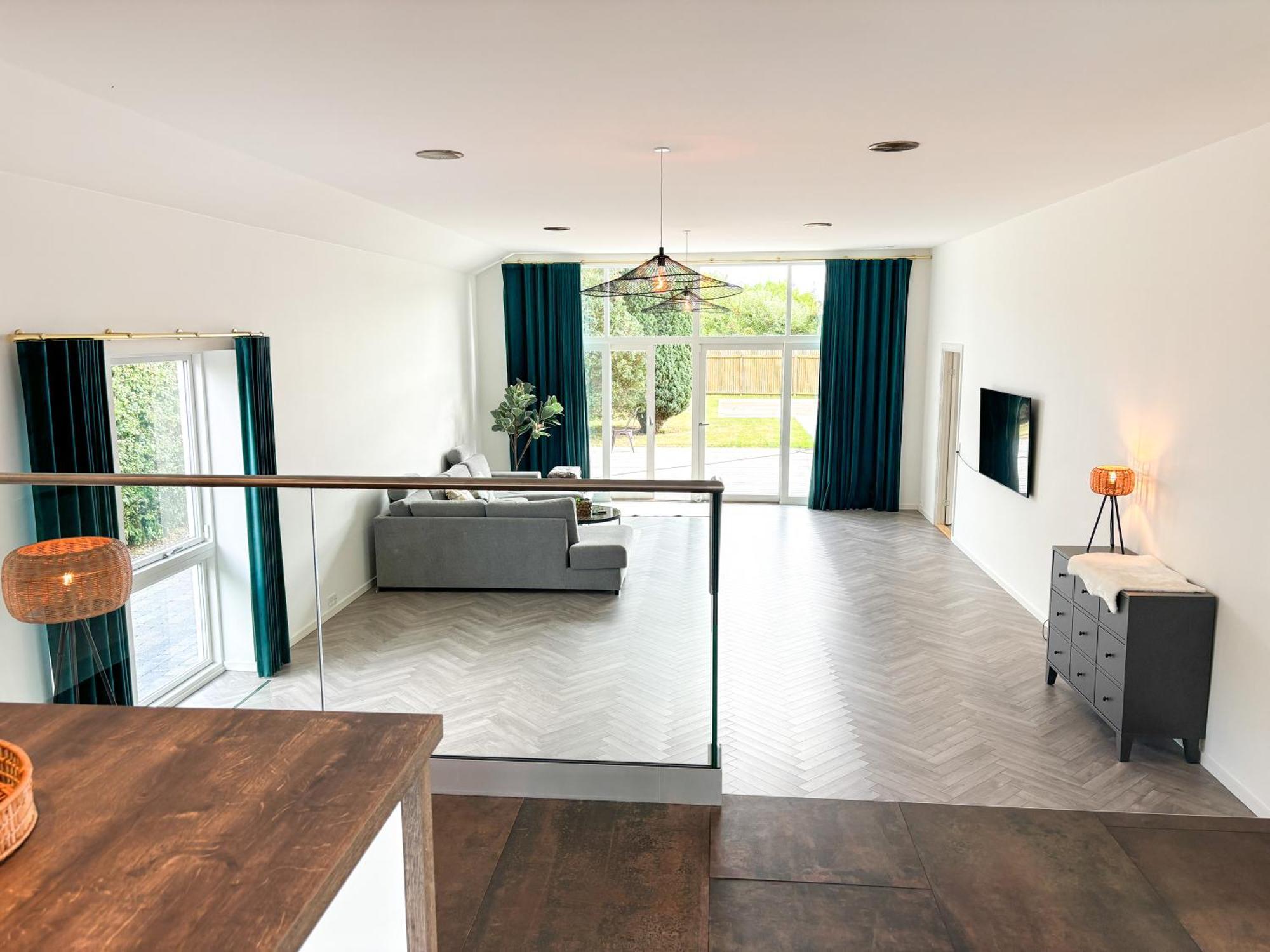 Luxury 300 Square Meter With Pool Villa